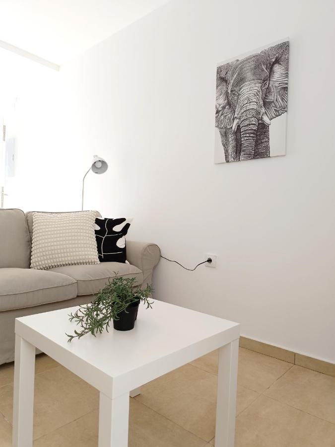 Sherry Suites V Apartamentos Parking Gratuito Jerez de la Frontera Ngoại thất bức ảnh